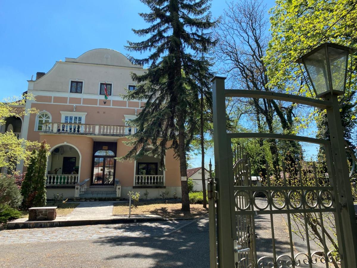 Gosztonyi Villa 시오포크 외부 사진